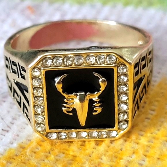 14K Thai Gold Hand Carved Scorpions Zirconia Unisex Rings Birthday Gifts - Picture 1 of 6